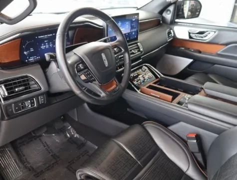 More photos of 2024 Lincoln Navigator L L Black Label at Brandon Reeves Auto World, NC