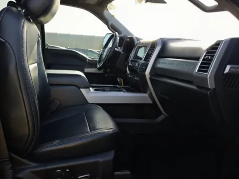 More photos of 2017 Ford F-250SD Lariat at Brandon Reeves Auto World, NC
