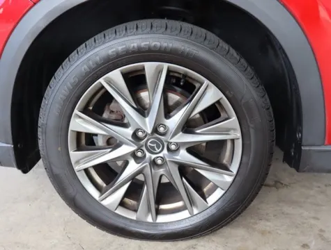 More photos of 2021 Mazda CX-5 Signature at Brandon Reeves Auto World, NC