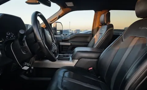 More photos of 2019 Ford F-250SD Platinum at Brandon Reeves Auto World, NC