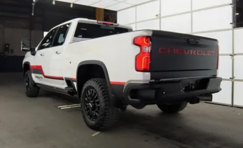 More photos of 2022 Chevrolet Silverado 2500HD High Country at Brandon Reeves Auto World, NC