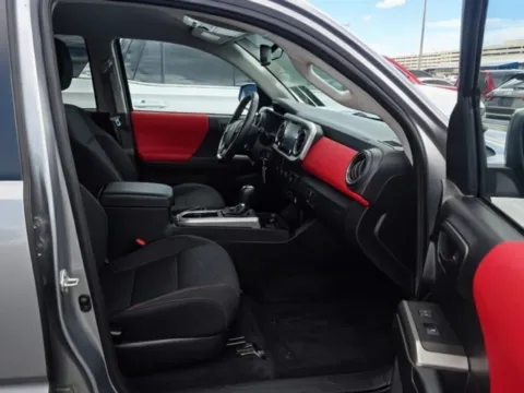 More photos of 2021 Toyota Tacoma TRD Sport at Brandon Reeves Auto World, NC