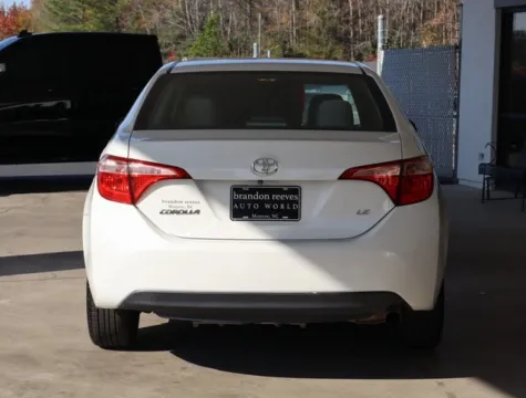 More photos of 2018 Toyota Corolla LE at Brandon Reeves Auto World, NC