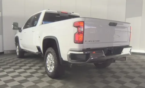 More photos of 2022 Chevrolet Silverado 2500HD LT at Brandon Reeves Auto World, NC