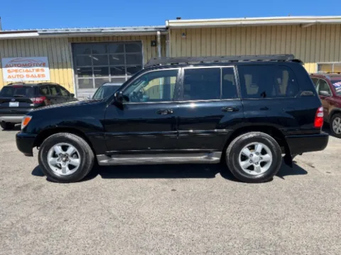 More photos of 2005 Toyota Land Cruiser V8 4x4 at Automotive Specialties Auto Sales, WA