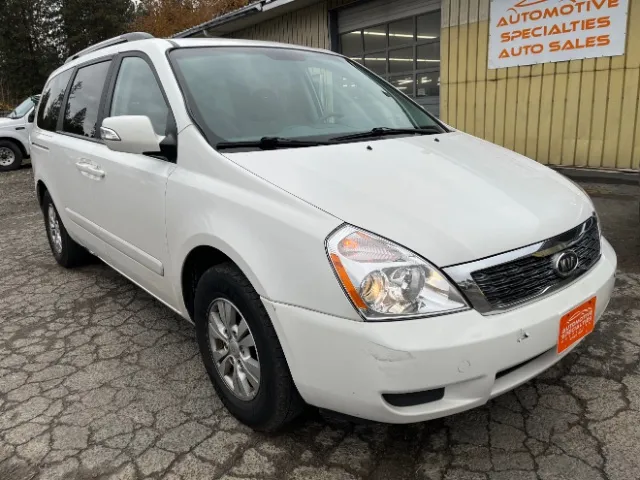 White 2012 Kia Sedona LX for sale in Spokane, WA