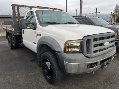 White 2007 Ford F-450 Chassis XL Flat Bed for sale in Spokane, WA