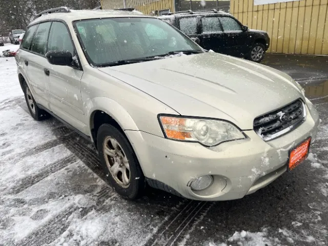 Gold 2007 Subaru Outback 2.5i AWD 5-Spd M for sale in Spokane, WA