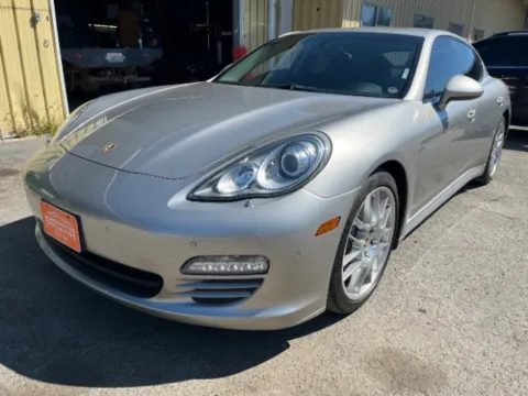 More photos of 2013 Porsche Panamera 4 AWD at Automotive Specialties Auto Sales, WA