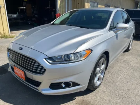 More photos of 2015 Ford Fusion SE AWD at Automotive Specialties Auto Sales, WA