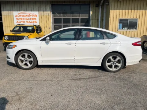 More photos of 2016 Ford Fusion SE at Automotive Specialties Auto Sales, WA