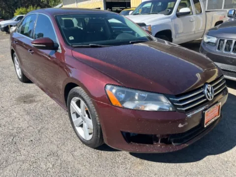 Red 2012 Volkswagen Passat 2.5L SE for sale in Spokane, WA