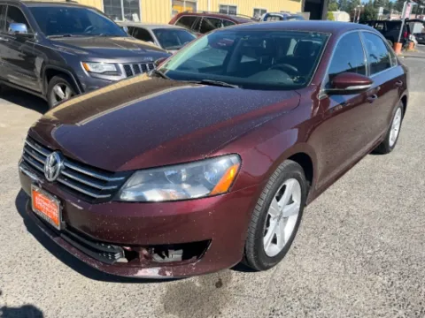 More photos of 2012 Volkswagen Passat 2.5L SE at Automotive Specialties Auto Sales, WA