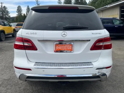 More photos of 2014 Mercedes-Benz ML 350 BlueTEC 4MATIC at Automotive Specialties Auto Sales, WA