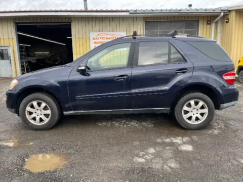 More photos of 2006 Mercedes-Benz M-Class ML350 AWD *Check Engine Light* at Automotive Specialties Auto Sales, WA