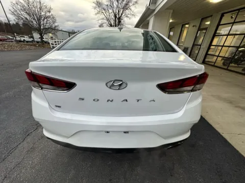More photos of 2019 Hyundai Sonata SE Sedan 4D at Good Wheels, OH