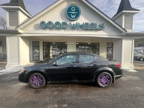 Black 2013 Dodge Avenger SE Sedan 4D for sale in Liverpool, OH