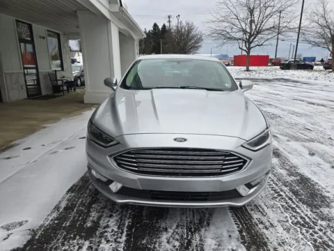 More photos of 2017 Ford Fusion SE Sedan 4D at Good Wheels, OH