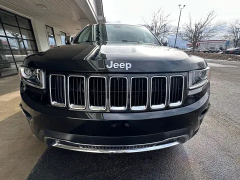Another view of 2015 Jeep Grand Cherokee Limited Sport Utility 4D for sale in Liverpool, OH at Good Wheels
