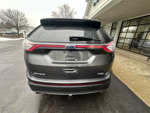 More photos of 2018 Ford Edge SEL Sport Utility 4D at Good Wheels, OH