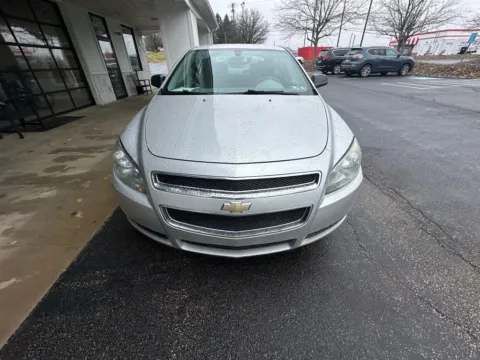 Photos of 2012 Chevrolet Malibu LS Sedan 4D for sale in Liverpool, OH at Good Wheels