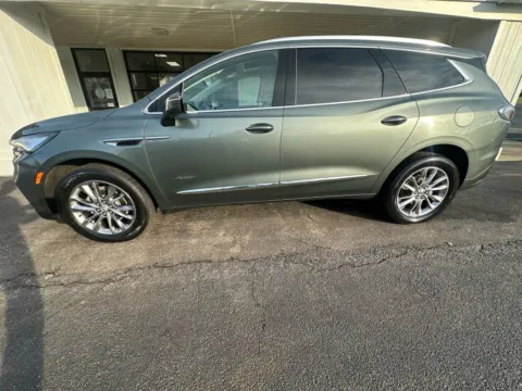 Green 2023 Buick Enclave Avenir Sport Utility 4D for sale in Liverpool, OH