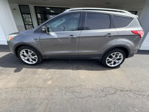 Photos of 2014 Ford Escape Titanium Sport Utility 4D for sale in Liverpool, OH at Good Wheels