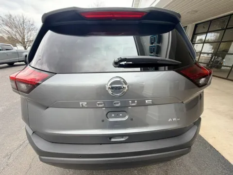 More photos of 2021 Nissan Rogue S Sport Utility 4D at Good Wheels, OH