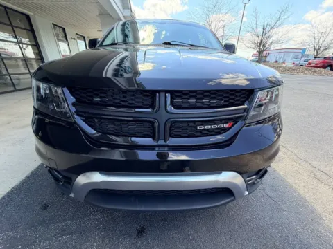 Another view of 2020 Dodge Journey Crossroad Sport Utility 4D for sale in Liverpool, OH at Good Wheels