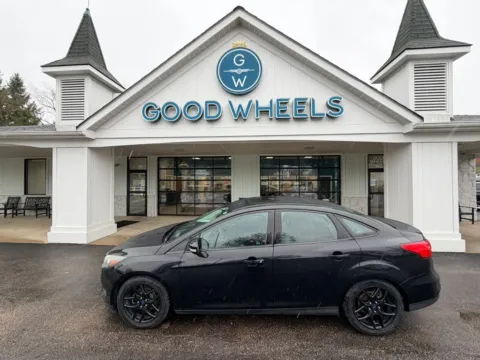 Black 2016 Ford Focus SE Sedan 4D for sale in Liverpool, OH