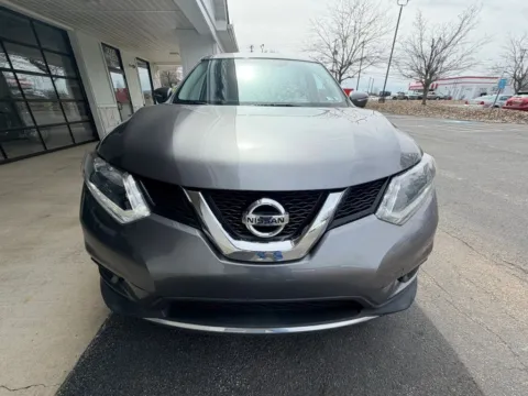Another view of 2015 Nissan Rogue S Sport Utility 4D for sale in Liverpool, OH at Good Wheels