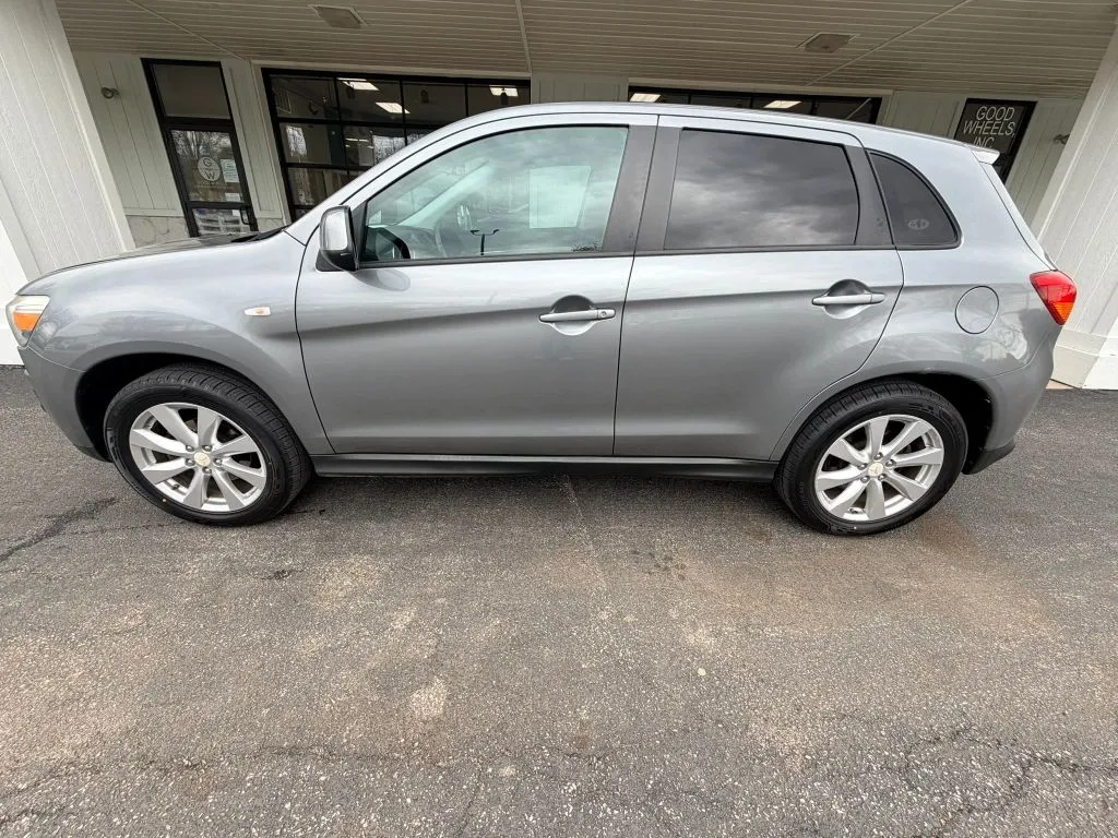 2015 Mitsubishi Outlander Sport ES Sport Utility 4D for sale in Liverpool, OH