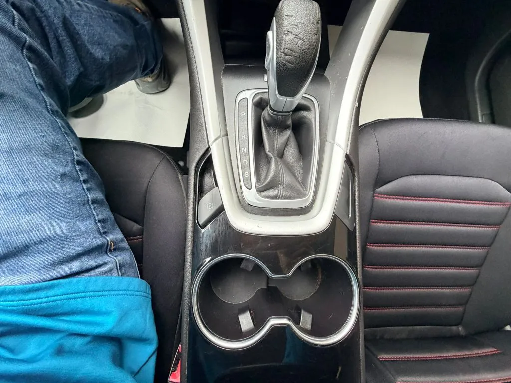 Ford Fusion photo 19