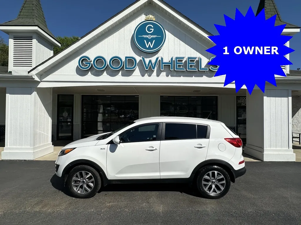 2016 Kia Sportage LX for sale in Liverpool, OH