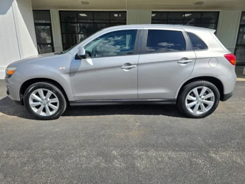 Photos of 2014 Mitsubishi Outlander Sport ES Sport Utility 4D for sale in Liverpool, OH at Good Wheels