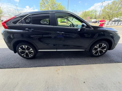 More photos of 2018 Mitsubishi Eclipse Cross SEL Sport Utility 4D at Good Wheels, OH