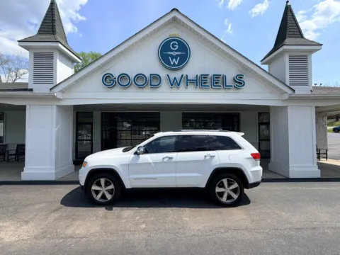White 2015 Jeep Grand Cherokee Limited Sport Utility 4D for sale in Liverpool, OH