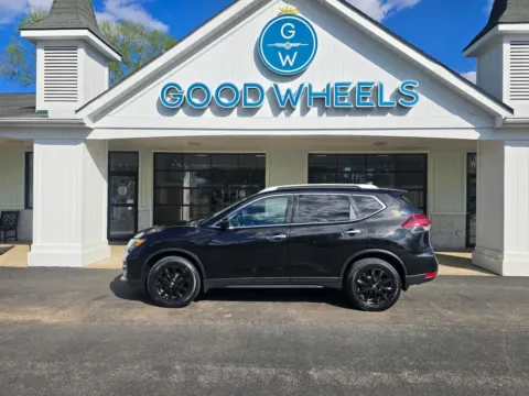 Black 2018 Nissan Rogue SV Sport Utility 4D for sale in Liverpool, OH