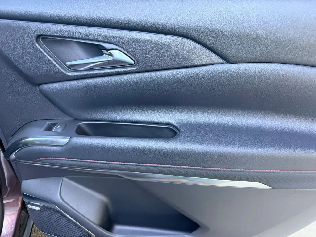 Chevrolet Traverse photo 14