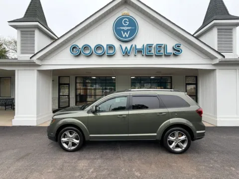 Green 2017 Dodge Journey Crossroad Sport Utility 4D for sale in Liverpool, OH