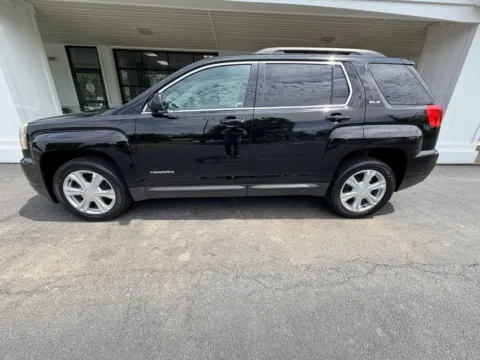 Photos of 2017 GMC Terrain SLE-2 Sport Utility 4D for sale in Liverpool, OH at Good Wheels