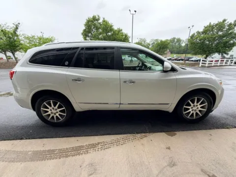 More photos of 2017 Buick Enclave Leather Sport Utility 4D at Good Wheels, OH