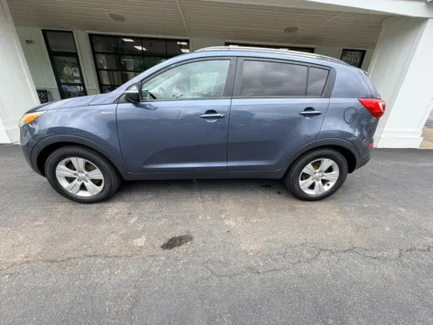 Photos of 2012 Kia Sportage LX Sport Utility 4D for sale in Liverpool, OH at Good Wheels