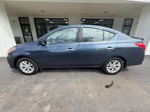 Photos of 2017 Nissan Versa SV Sedan 4D for sale in Liverpool, OH at Good Wheels