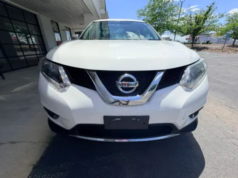 Another view of 2015 Nissan Rogue S Sport Utility 4D for sale in Liverpool, OH at Good Wheels