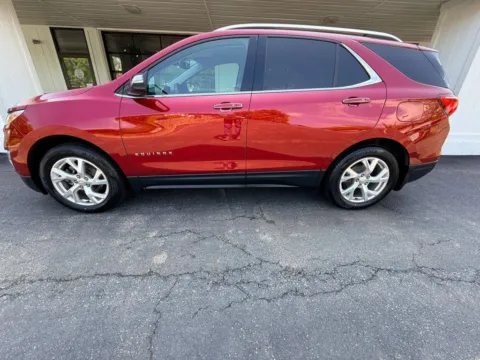 Photos of 2018 Chevrolet Equinox Premier Sport Utility 4D for sale in Liverpool, OH at Good Wheels