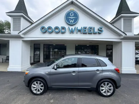 Silver 2014 Mitsubishi Outlander Sport ES Sport Utility 4D for sale in Liverpool, OH