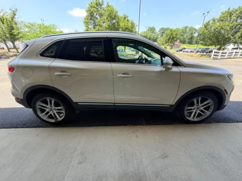 More photos of 2017 Lincoln MKC Reserve Sport Utility 4D at Good Wheels, OH