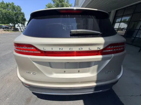 More photos of 2017 Lincoln MKC Reserve Sport Utility 4D at Good Wheels, OH
