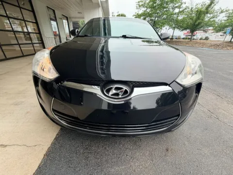 Another view of 2017 Hyundai Veloster Value Edition Coupe 3D for sale in Liverpool, OH at Good Wheels